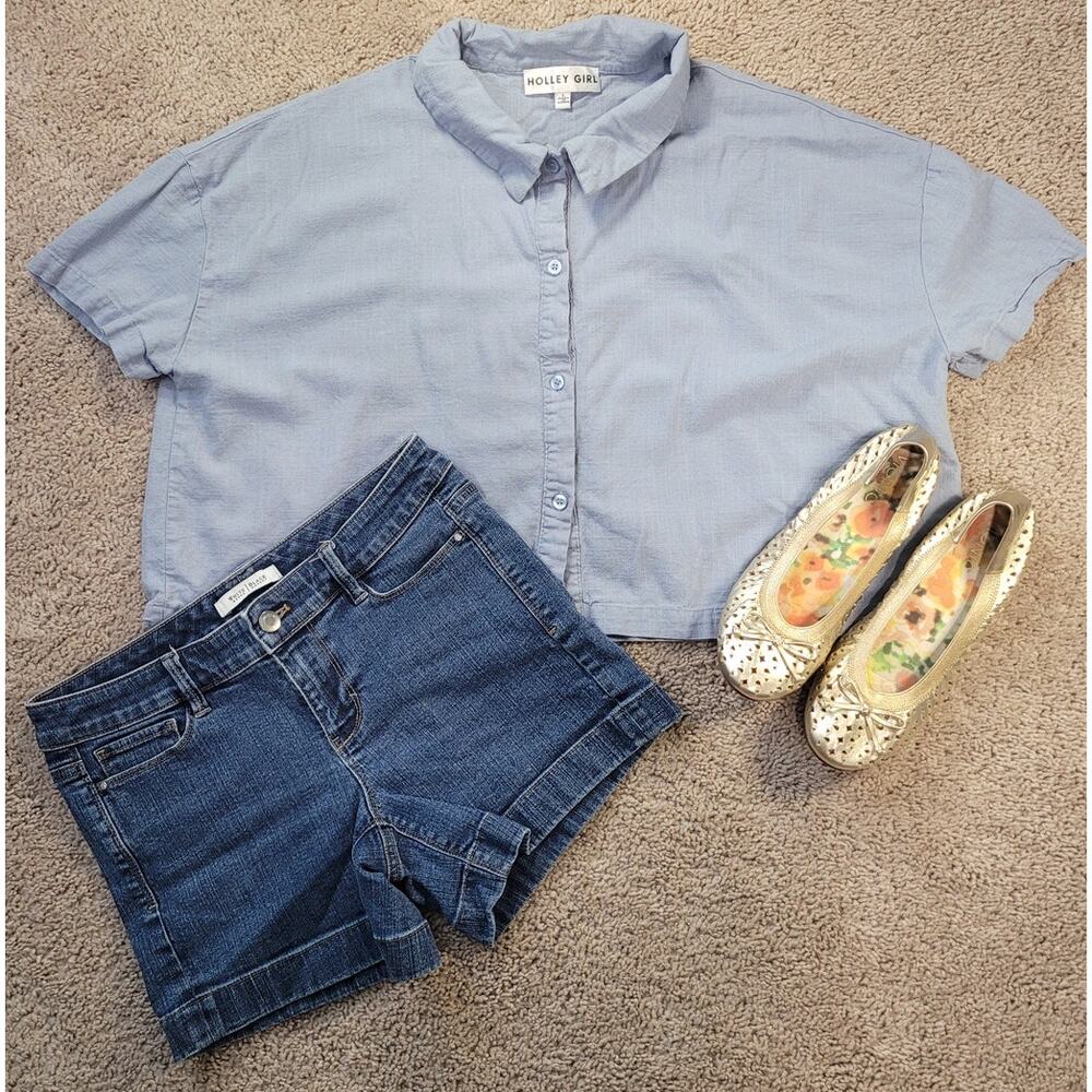 White House Black Market Blanc Dark Wash Denim Shorts Wave Pocket 2